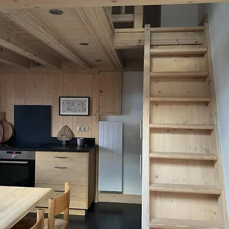 Apartment Lovely Family Nest In *